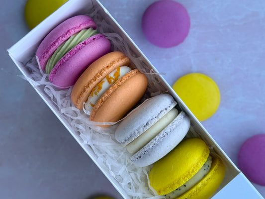 Best Friends Day Macaron 4-Pack