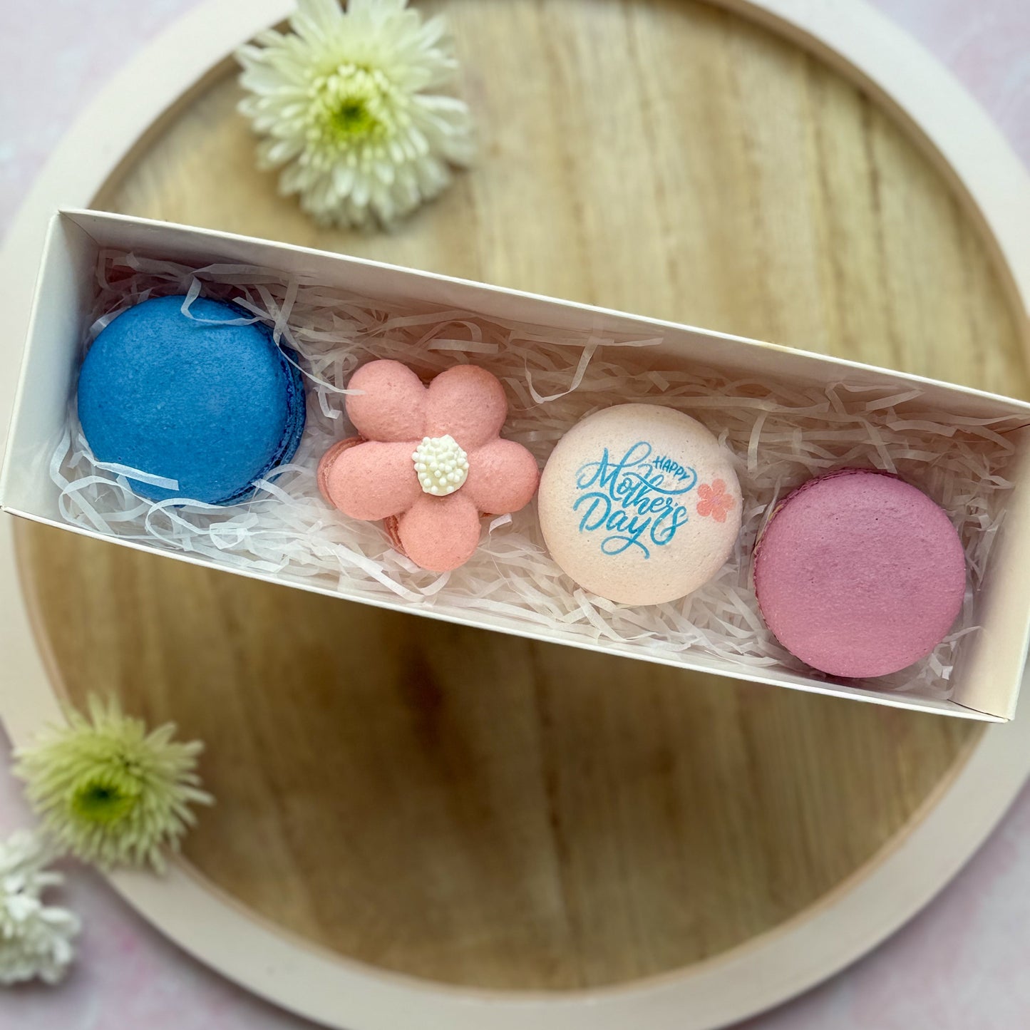 Mother's Day Macarons (4 Pack)